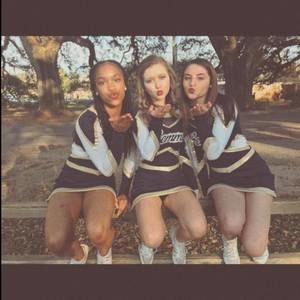 Meet your Posher, Brooke